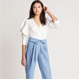 White puff sleeve top